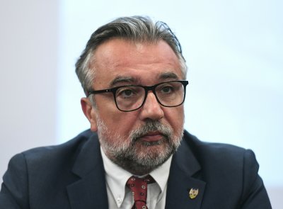 Засега няма данни картината на Полък да е свързана с Румъния, обяви културният министър на страната