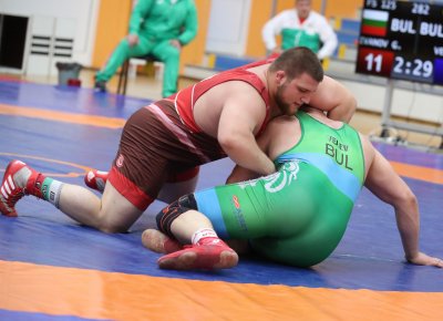 Георги Иванов ще спори за титлата на европейското по борба до 23 години