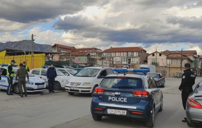Двама души са задържани в Сливен за търговия с гласове (ВИДЕО)