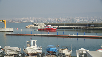 Новото рибарско пристанище Карантината във Варна не може да се