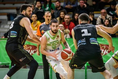 Баскетболният отбор на Берое Стара Загора допусна четвъртото си поредно