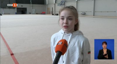 Стилияна Николова призова за пълна „Арена София“ по време на СК по худ. гимнастика в столицата