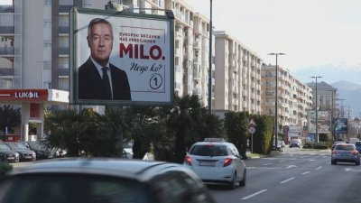 В Черна гора обявиха край на епохата Джуканович Бившият министър