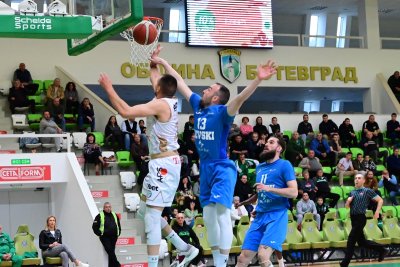 Балкан преземи Левски след триумфа за Купата на България по баскетбол