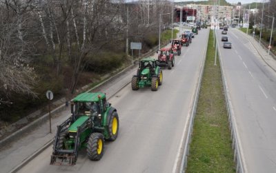 Протести на зърнопроизводители и други земеделци имаше и днес Недоволните