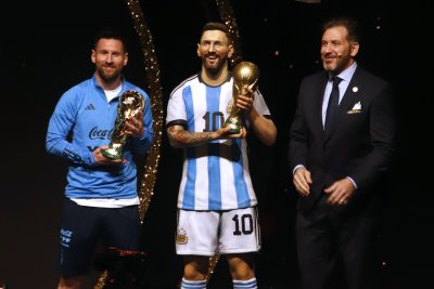 Южноамериканската футболна федерация почете Лионел Меси с негова статуя