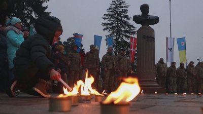 Жителите на украинския град Буча почетоха жертвите на руското нападение