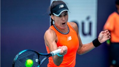 Румънската тенисистка Сорана Кърстя се класира за полуфиналите на турнира