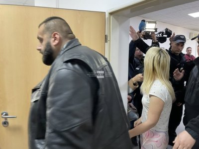 Съдът в Пловдив решава дали да остави в ареста "инфлуенсърите", създали скандалното видео