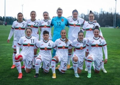 Женският национален отбор на България по футбол започна участието си