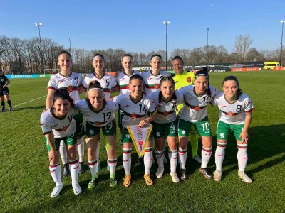 Девойките на България по футбол до 19 г оказаха съпротива