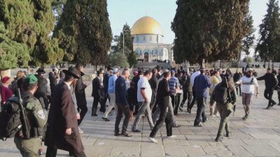 Сблъсъци пред джамията Ал Акса в Ерусалим