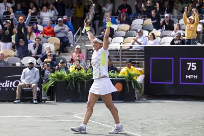 Световната №5 в женския тенис Онс Жабур завоюва своята първата