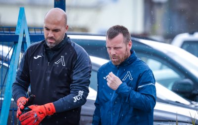 Елин Топузаков води тренировката на Левски, Станимир Стоилов посети "Герена"