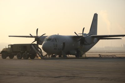 Военнотранспортен самолет Спартан с екипаж от 16 а авиационна база