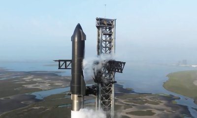 Корабът Starship на SpaceX излетя към Космоса, минути по-късно се взриви
