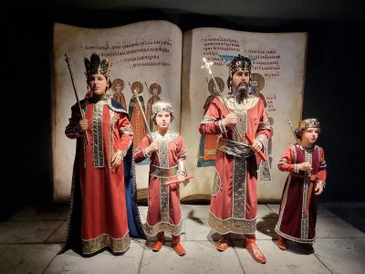 Нови сцени в Музея на восъчните фигури във Велико Търново (Снимки)