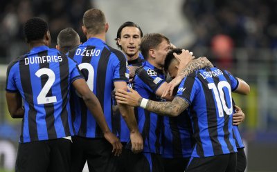 Интер отново е полуфиналист в Шампионската лига 13 години по-късно след шестголово реми в реванша с Бенфика
