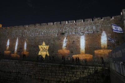 Израел отбелязва Деня на възпоменание на жертвите на Холокоста