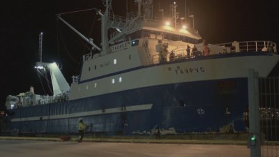 Как руски риболовен кораб събира разузнавателна информация за движението на