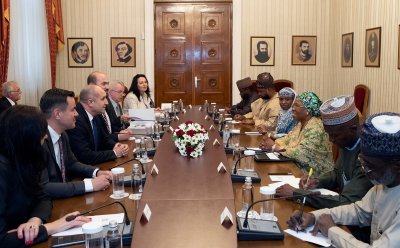 Президентът разговаря с министъра на индустрията, търговията и инвестициите на Нигерия