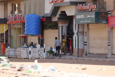 Примирието в Судан изглежда се спазва въпреки че има информация