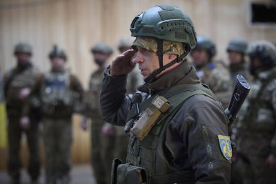 Украйна попълва армията си с жива сила