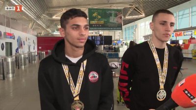 Злато сребро и бронз спечелиха българските боксьори от европейското първенство