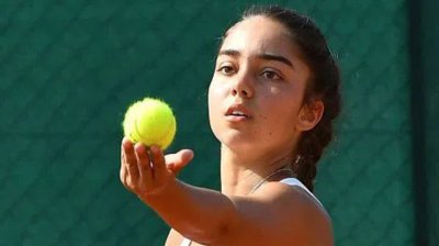 Българката Беатрис Спасова отпадна от турнира по тенис на клей