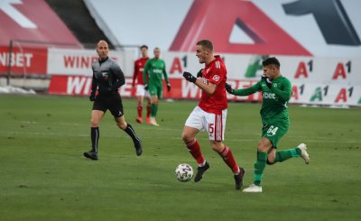 Три футболни срещи предлага 29-ия кръг на Първа лига днес