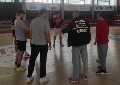 Баскетболният отбор на ЦСКА започна днес подготовка за старта на