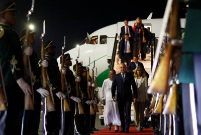 Президентът Румен Радев пристигна в Република Южна Африка (СНИМКИ/ВИДЕО)