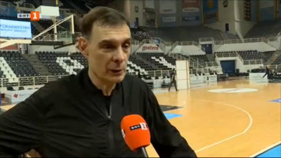 Старши треньорът на Олимпиакос Йоргос Барцокас даде интервю пред БНТ