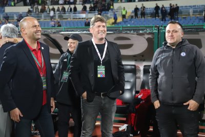 ЦСКА проявява интерес към левия бек от Румъния Андрес Думитреску