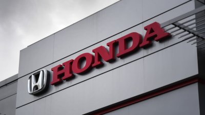 Японският автомобилен производител Хонда обяви завръщането си във Формула 1