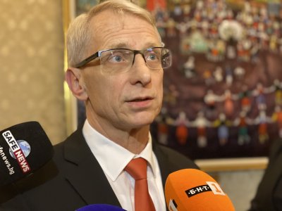 Николай Денков: Виждаме опити от всякакви страни да се блокира правителството