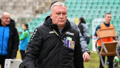 Старши треньорът на Берое Стара Загора Николай Киров се
