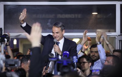Дясноцентристката Нова демокрация на премиера Кириакос Мицотакис печели парламентарните избори