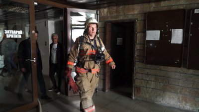 Пожар избухна в Родопския драматичен театър в Смолян
