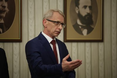 Денков връща на президента вторият мандат изпълнен