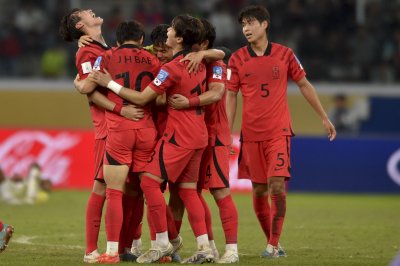 Южна Корея стана последният четвъртфиналист на световното по футбол за младежи до 20 години (ВИДЕО)