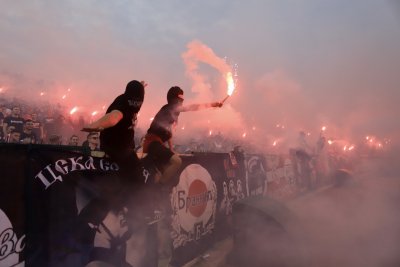 Напрежението на Националния стадион Васил Левски в дербито между Левски
