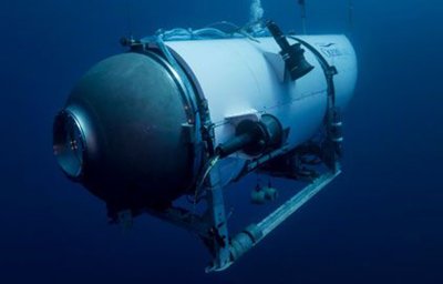 Отчаяна надпревара с времето за да бъде открита туристическата подводница