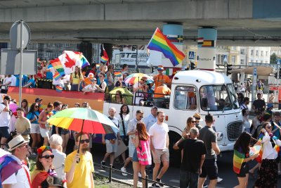 В няколко европейски града се проведоха шествия за правата на хората с различна сексуалност