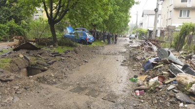 Остава бедственото положение след наводнението и в Берковица Там продължава