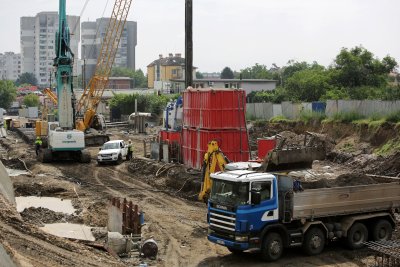 Заради изграждането на новите метростанции по бул Владимир Вазов между