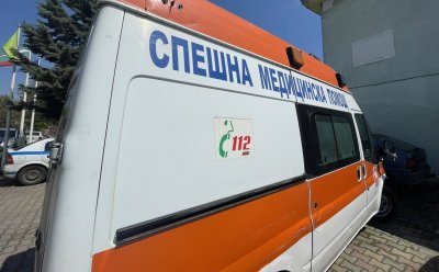 Момиче от център за бежанци пострада при опит да избяга през прозореца с чаршаф