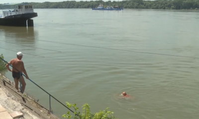 В Русе не спазват забраната за къпане в Дунав въпреки опасностите