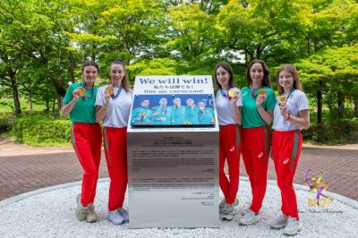 В град Мураяма беше открит паметник в чест на олимпийските ни шампионки от ансамбъла по художествена гимнастика
