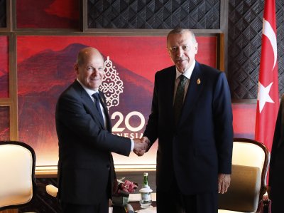 Шолц и Ердоган задълбочават двустранното сътрудничество